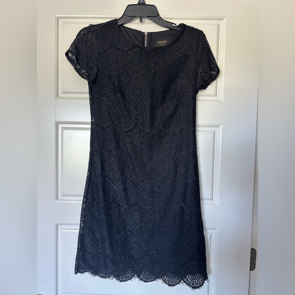 Laundry by Shelli Segal black lace dress